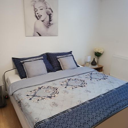 Petra Appartement Ðakovo Buitenkant foto