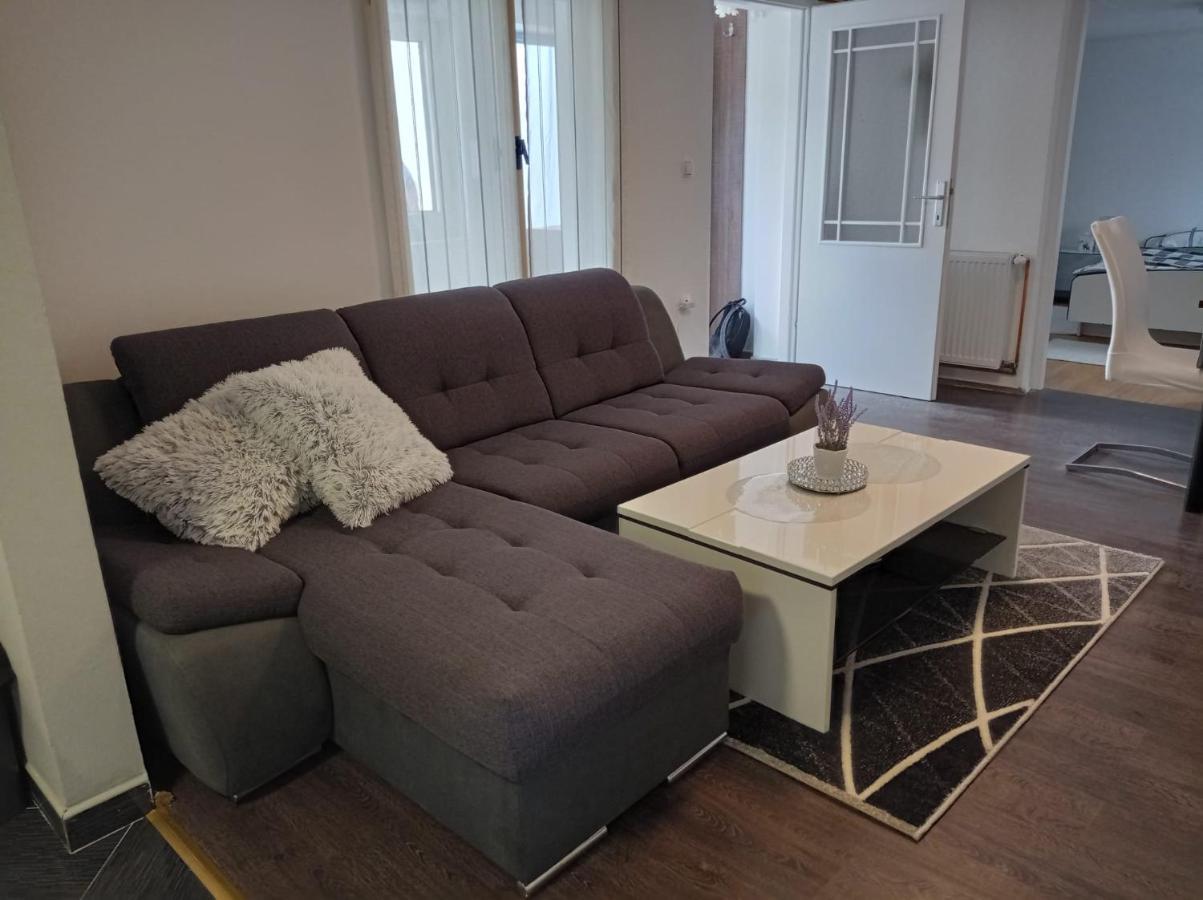 Petra Appartement Ðakovo Buitenkant foto