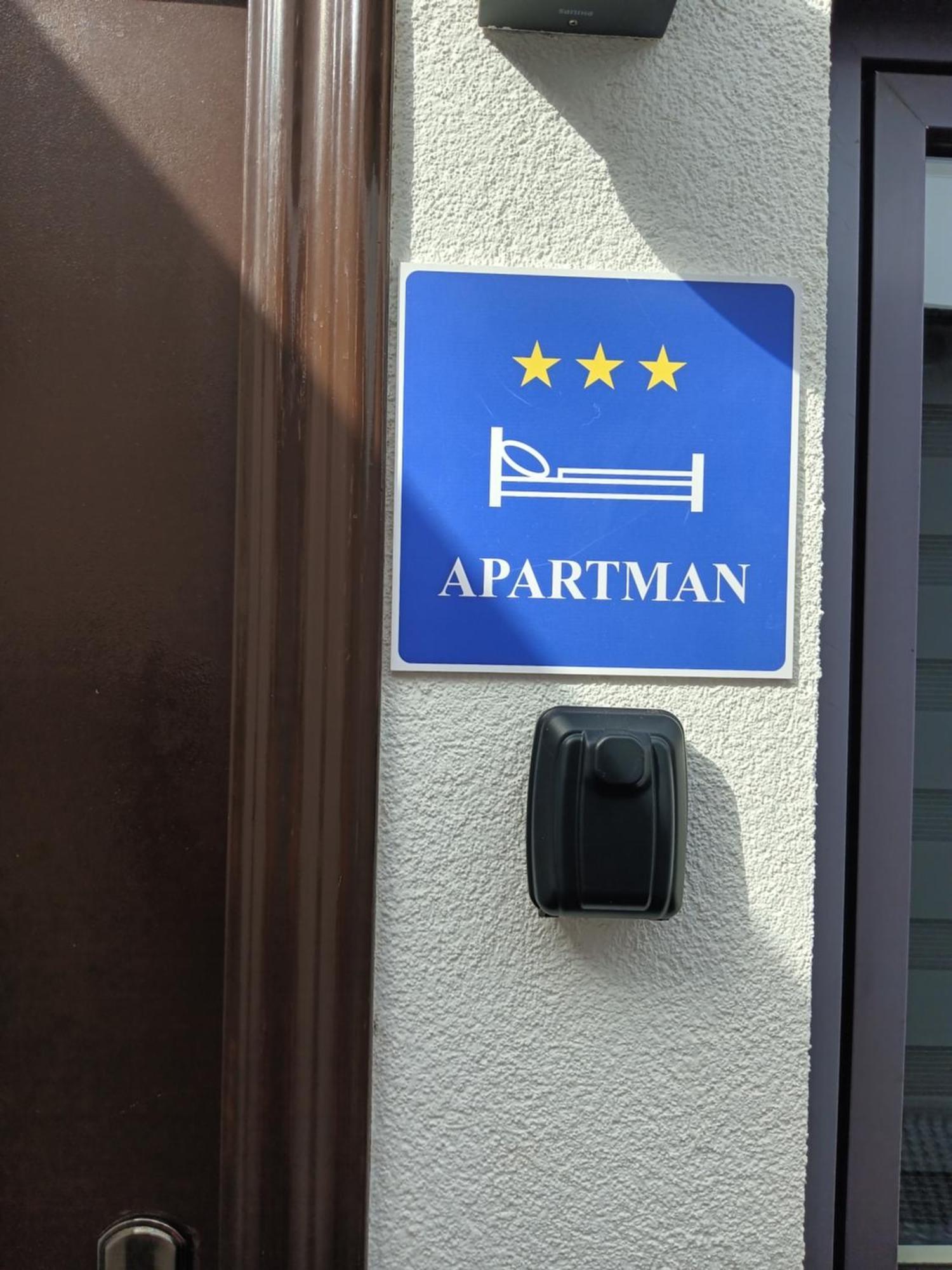 Petra Appartement Ðakovo Buitenkant foto